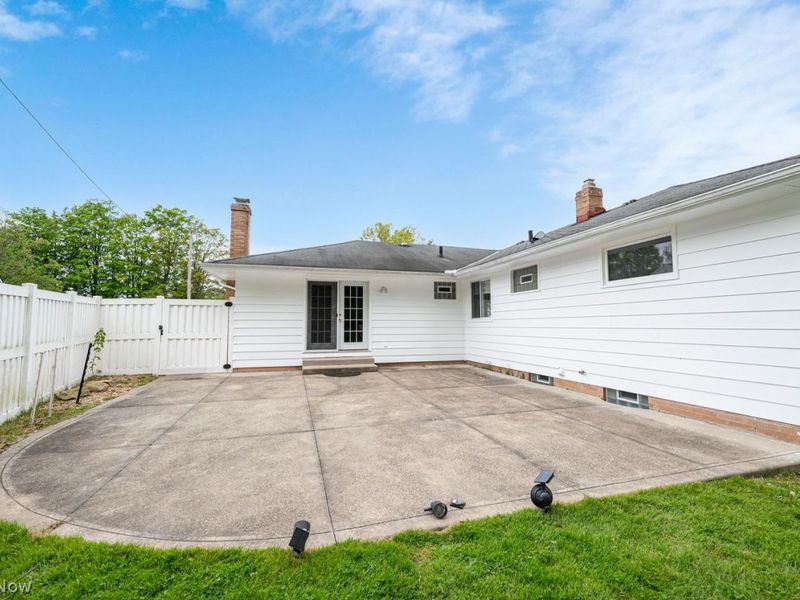 1639 Windsor Drive, Mayfield Heights, OH 44124 Photo 36
