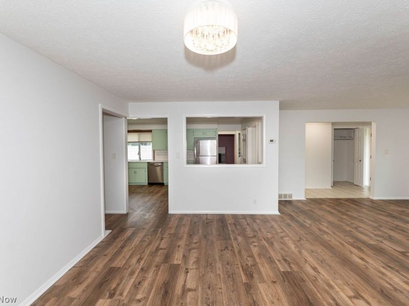 1639 Windsor Drive, Mayfield Heights, OH 44124 Photo 7