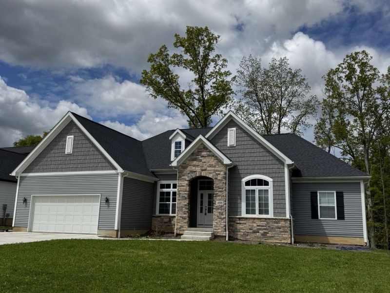 408 Amberley Drive , Uniontown, OH 44685 Photo 1
