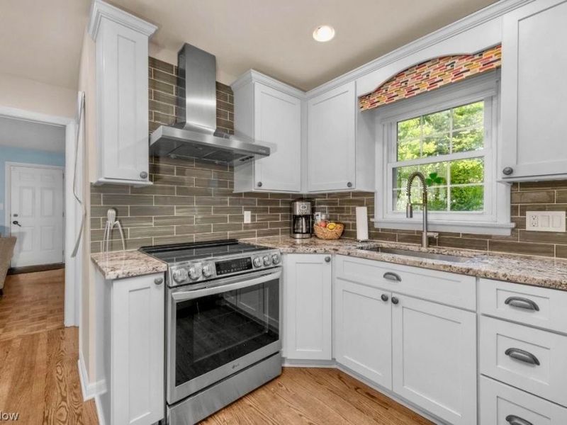 18838 Canyon Road, Fairview Park, OH 44126 Photo 15