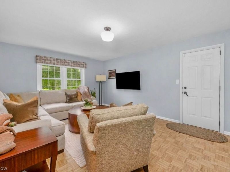 18838 Canyon Road, Fairview Park, OH 44126 Photo 23