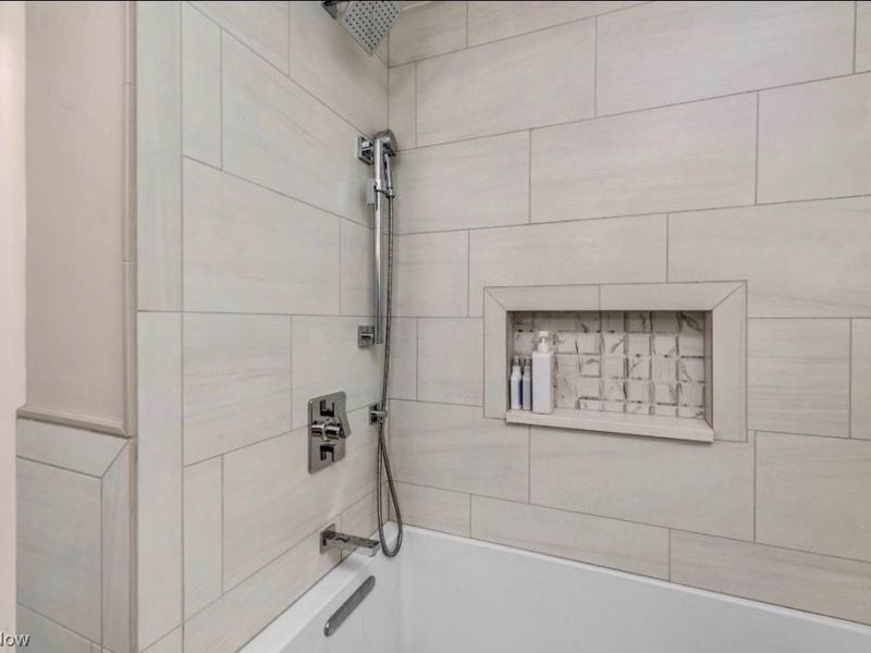 18838 Canyon Road, Fairview Park, OH 44126 Photo 25