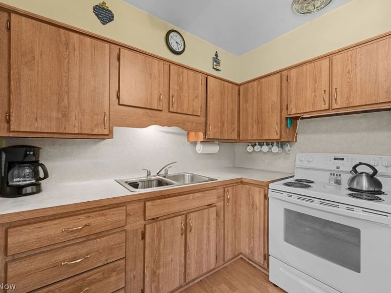 4943 State Rte 82 , Mantua, OH 44255 Photo 18