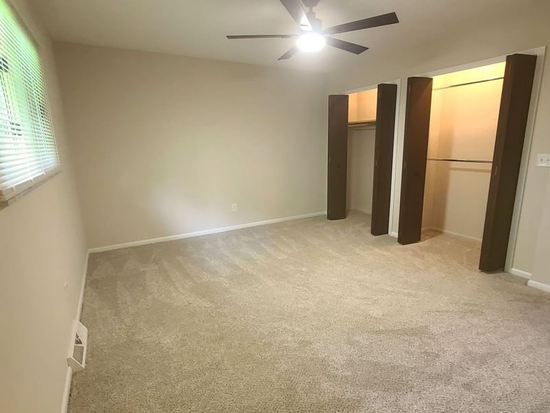 27384 Linwood Circle, North Olmsted, OH 44070 Photo 18