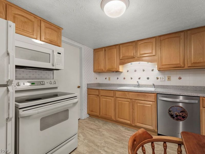 4312 -4 Hyde Park, North Olmsted, OH 44070 Photo 18