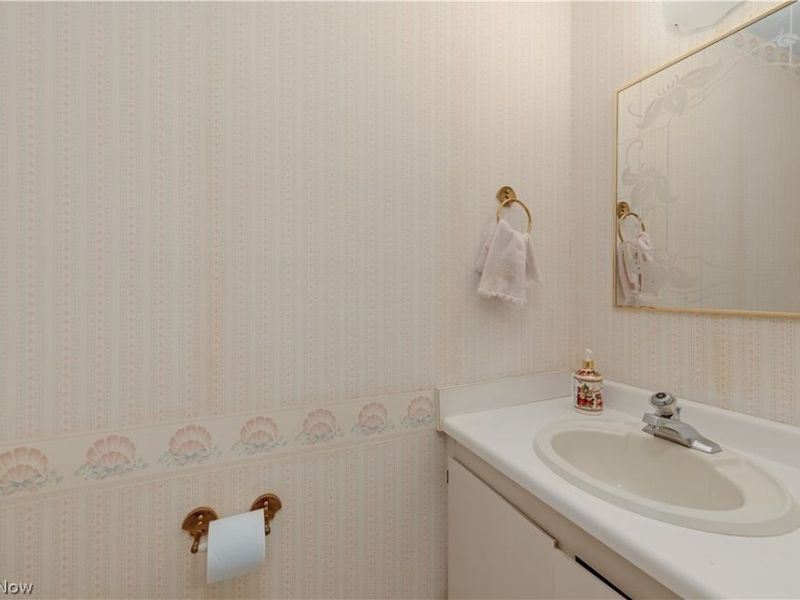 4312 -4 Hyde Park, North Olmsted, OH 44070 Photo 20
