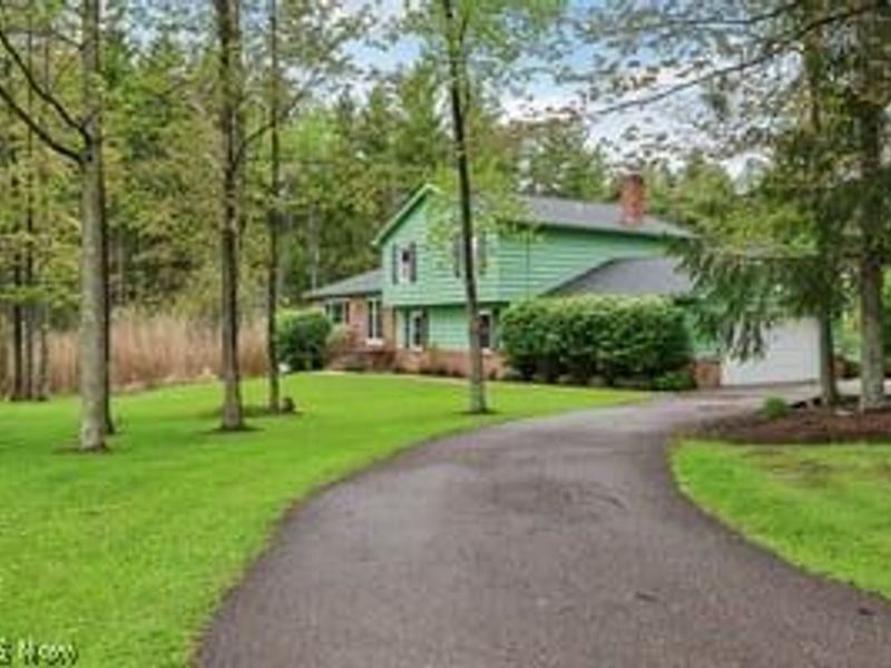 11620 Fowlers Mill Road, Chardon, OH 44024 Photo 3