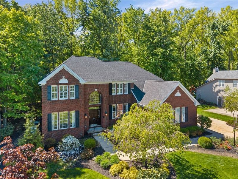 37903 Heron Lane, Avon, OH 44011 Photo 2