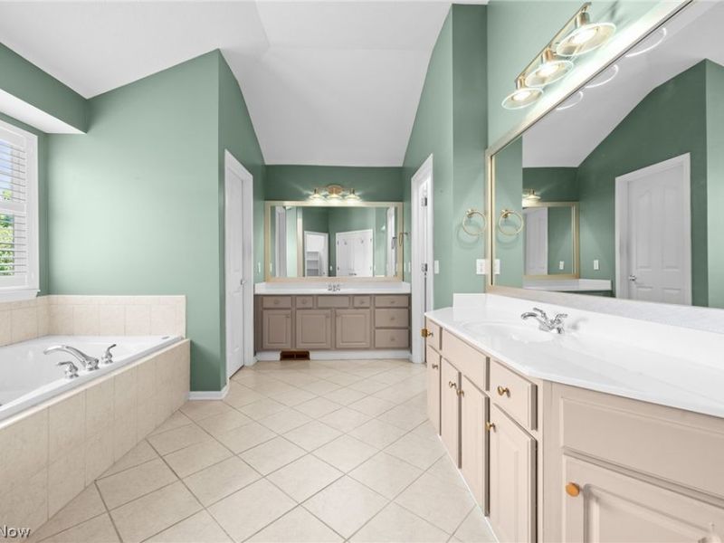 37903 Heron Lane, Avon, OH 44011 Photo 34