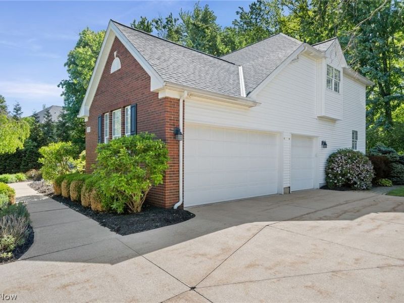 37903 Heron Lane, Avon, OH 44011 Photo 7