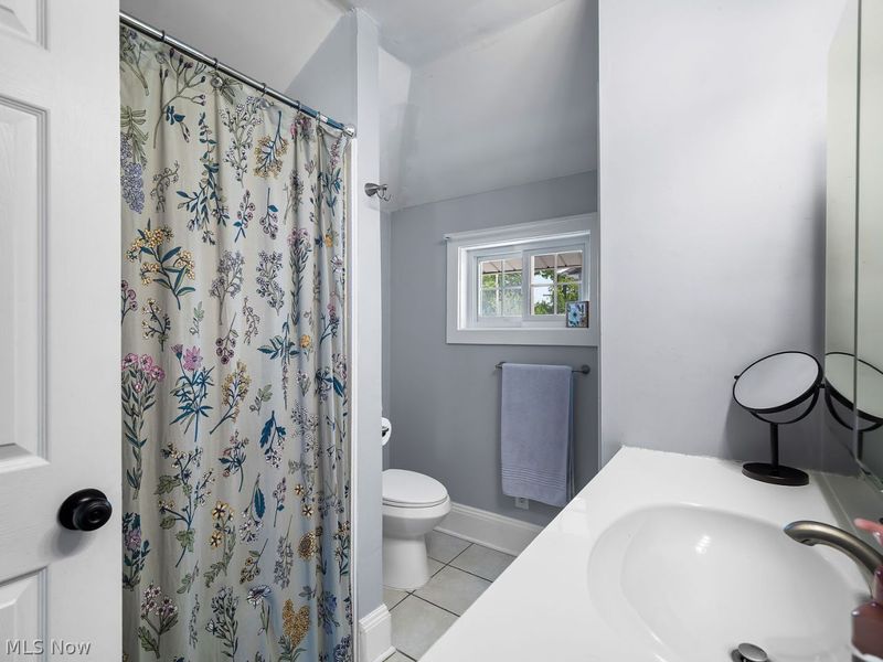 3513 Attica Road , Cleveland, OH 44111 Photo 29