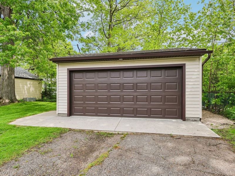 2179 Morrison Avenue, Lakewood, OH 44107 Photo 42