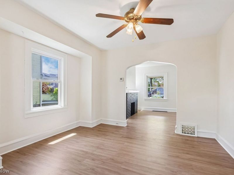 2179 Morrison Avenue, Lakewood, OH 44107 Photo 9