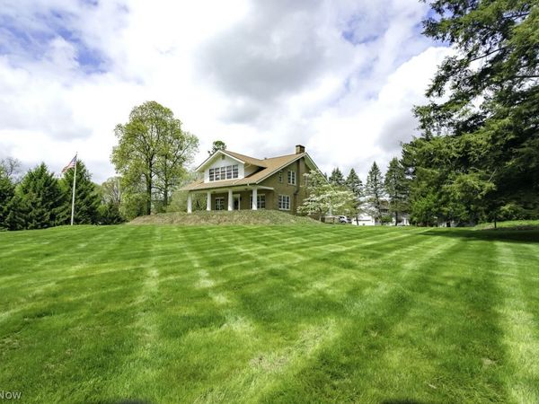 4422 Frazer Avenue NW, Canton, OH 44709