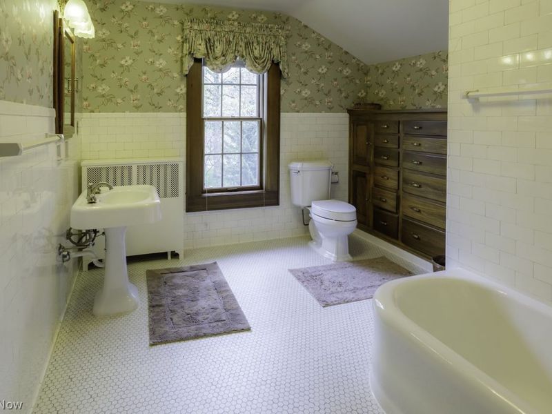 4422 Frazer Avenue NW, Canton, OH 44709 Photo 33