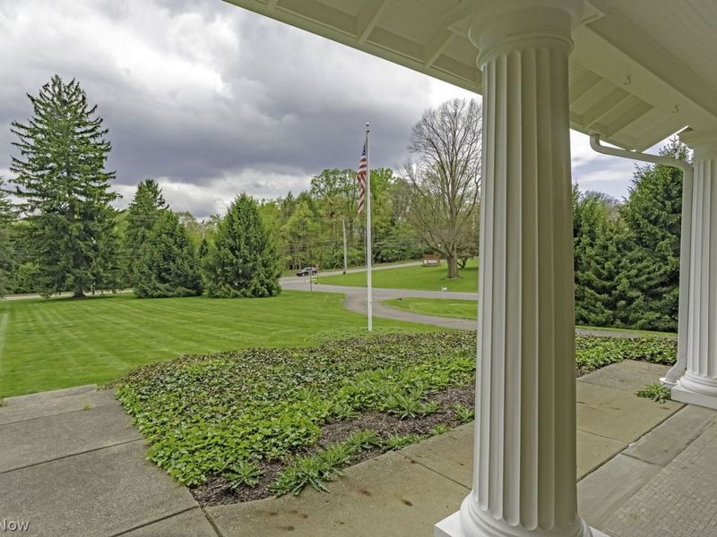 4422 Frazer Avenue NW, Canton, OH 44709 Photo 5