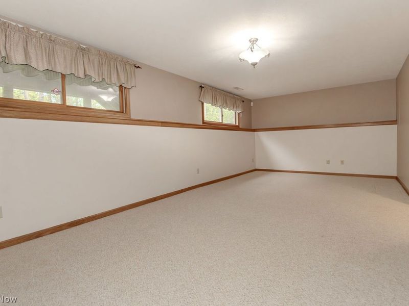 , Unit 10, Mentor, OH 44060 Photo 14