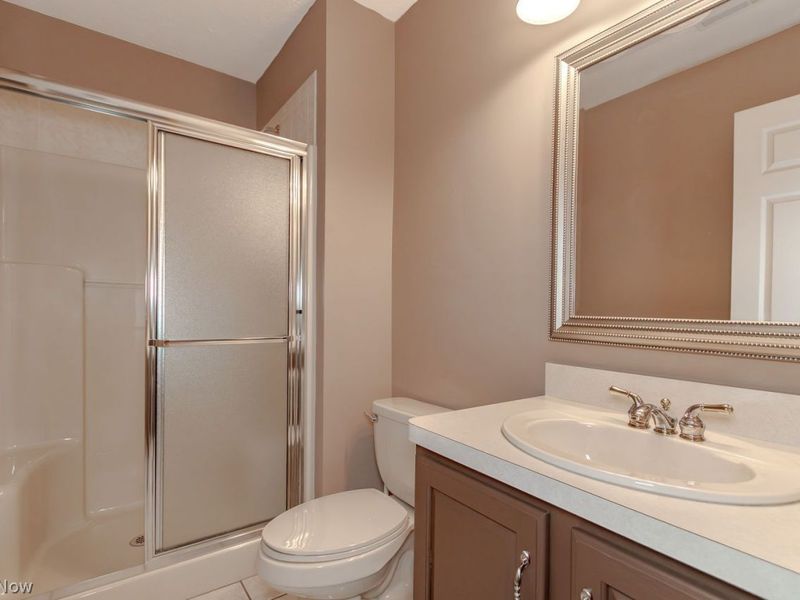 , Unit 10, Mentor, OH 44060 Photo 16