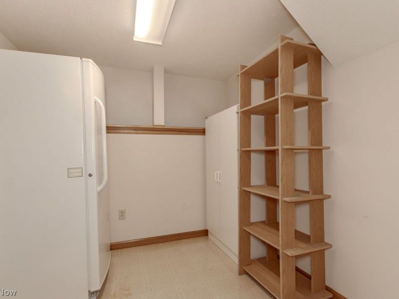 , Unit 10, Mentor, OH 44060 Photo 18