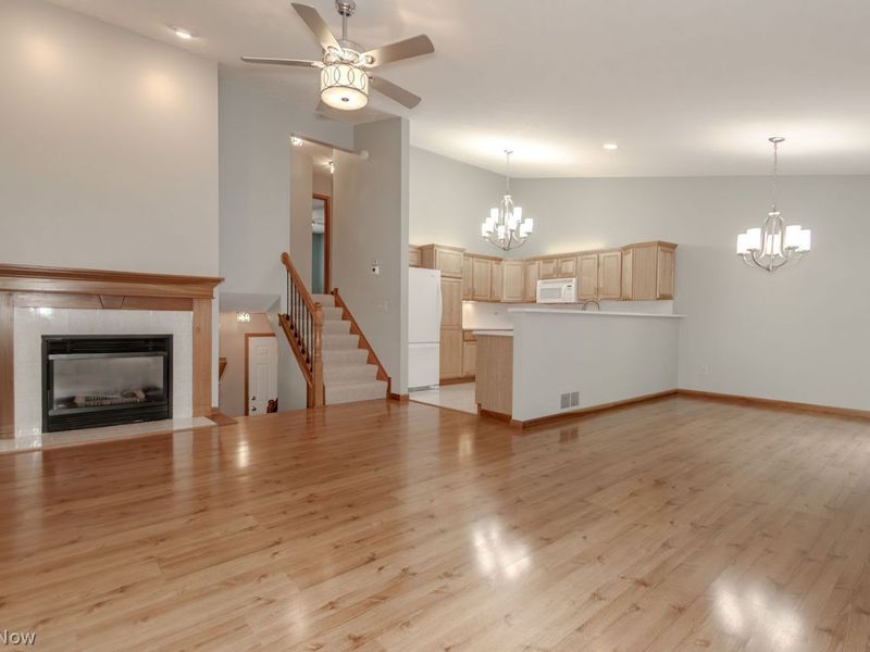 , Unit 10, Mentor, OH 44060 Photo 4