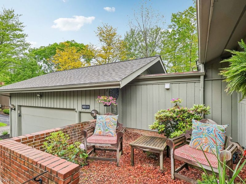 665-14 Fairington Lane , Aurora, OH 44202 Photo 2