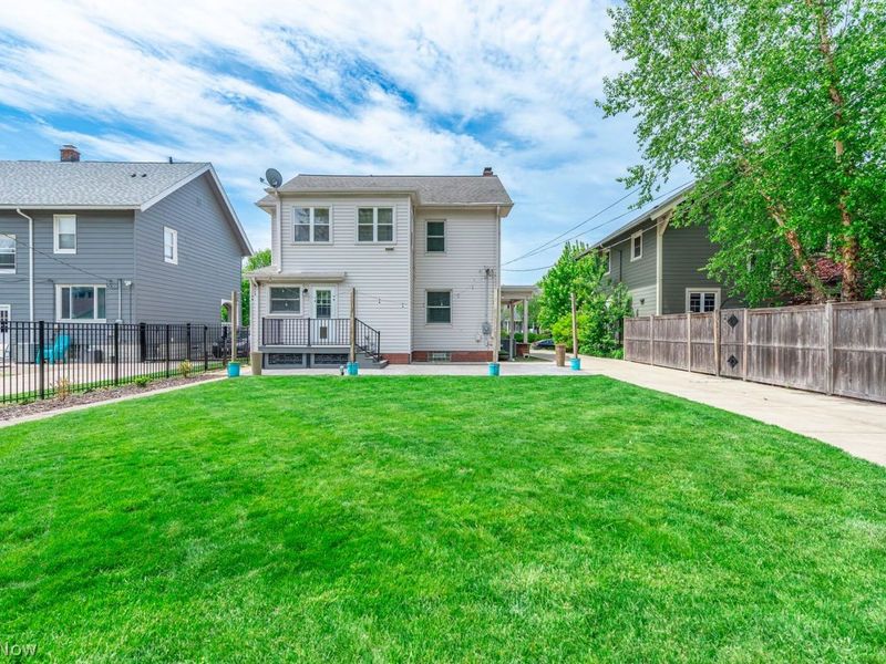 1247 Thoreau Road, Lakewood, OH 44107 Photo 41