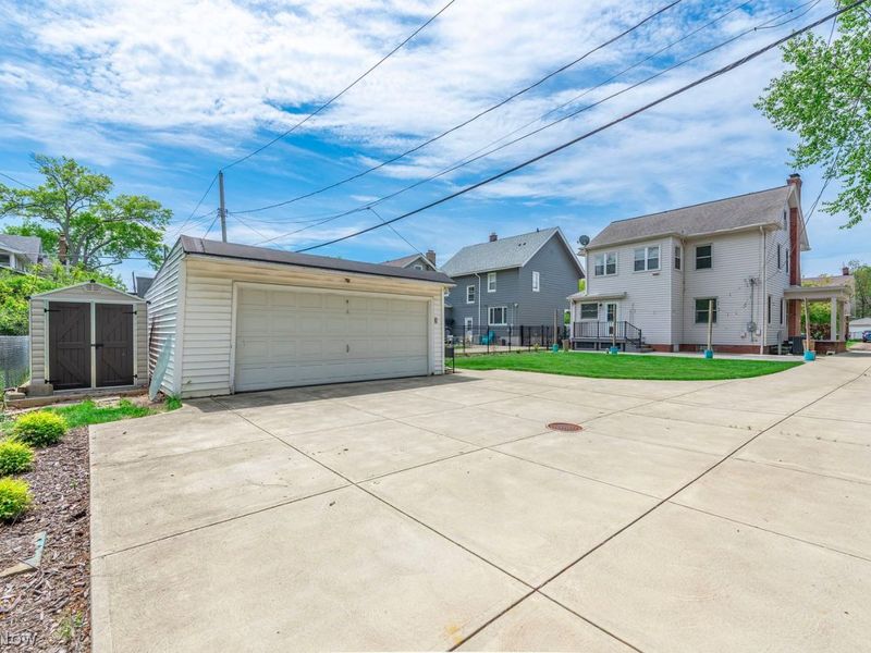 1247 Thoreau Road, Lakewood, OH 44107 Photo 42