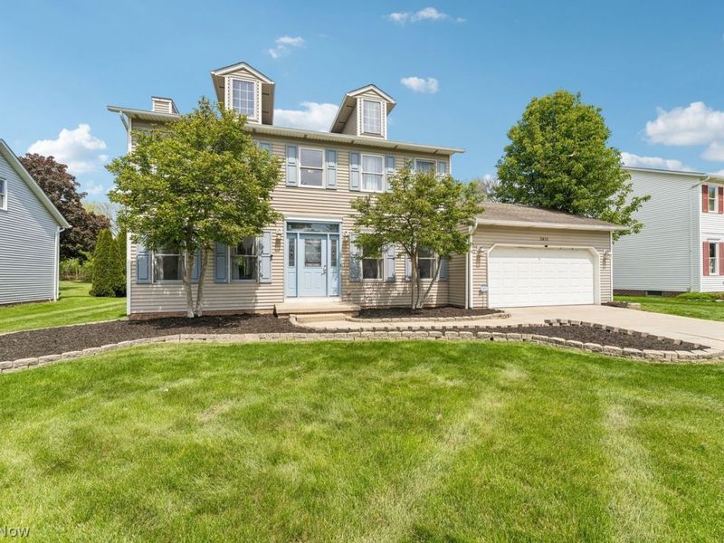 2411 Sandalwood Drive , Twinsburg, OH 44087 Photo 4