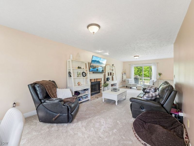 2411 Sandalwood Drive , Twinsburg, OH 44087 Photo 6