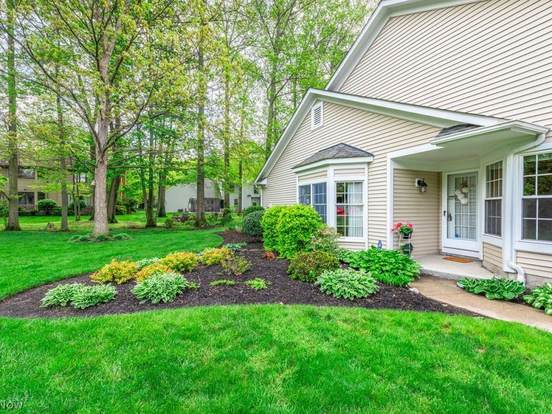 31825 Bayview Drive, Unit 115, Avon Lake, OH 44012 Photo 2