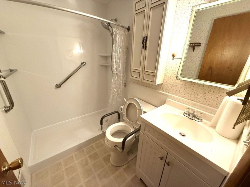 4355 Oregon Street , Perry, OH 44081 Photo 14