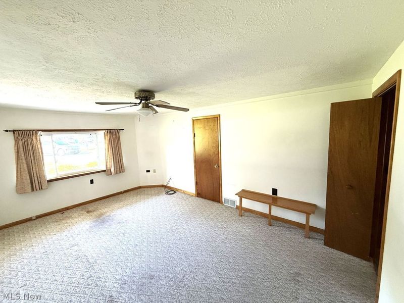 4355 Oregon Street , Perry, OH 44081 Photo 9