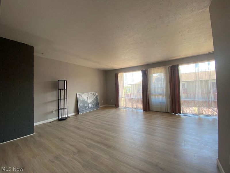 10412 N Church Drive, Unit 306, Parma Heights, OH 44130 Photo 6