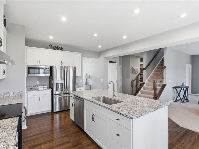 1595 Crescent Drive, Streetsboro, OH 44241 Photo 7
