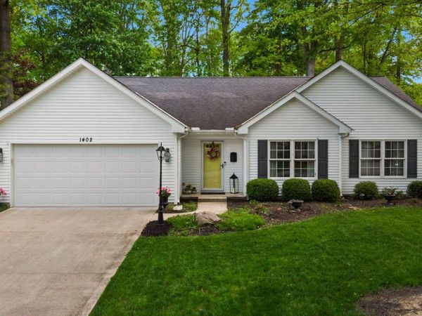 1402 Garford Avenue , Elyria, OH 44035