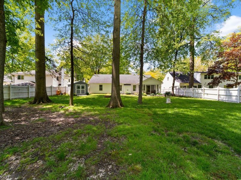 1402 Garford Avenue, Elyria, OH 44035 Photo 5