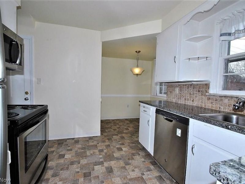 3578 Latimore Road , Shaker Heights, OH 44122 Photo 10