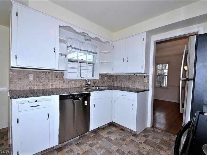 3578 Latimore Road , Shaker Heights, OH 44122 Photo 13