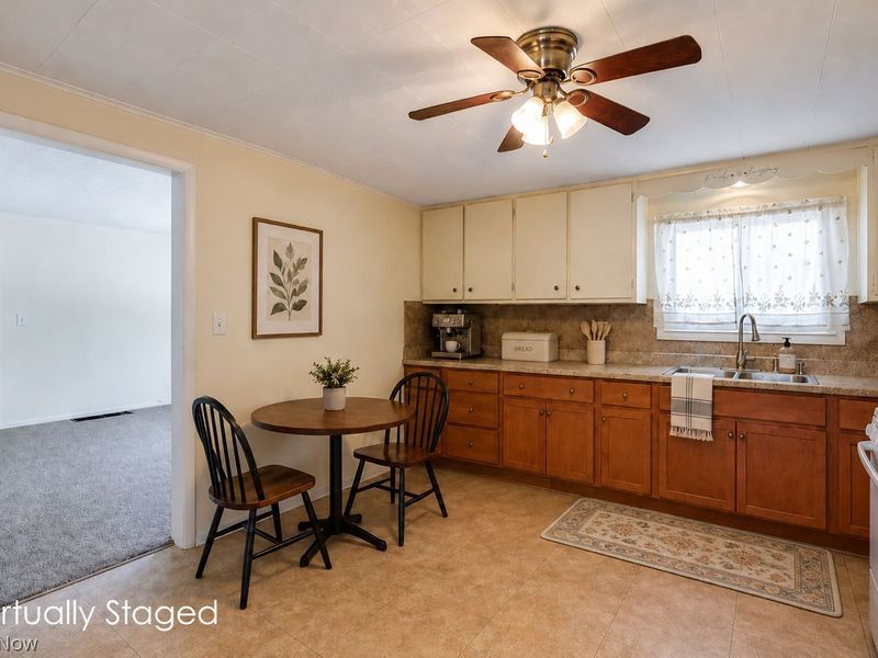 264 Lincoln Avenue, Ravenna, OH 44266 Photo 4