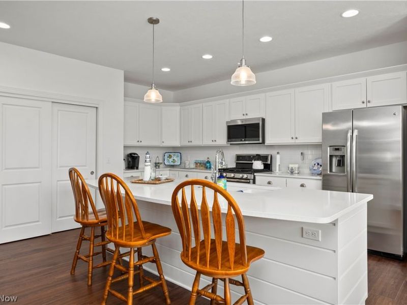 2621 Chateau Drive, Port Clinton, OH 43452 Photo 11