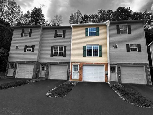 826 Mt Pleasant Road , Greensburg, PA 15601