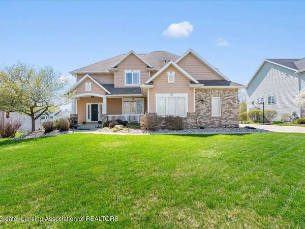 6044 Marietta Way, East Lansing, MI 48823