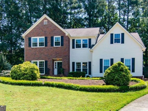 255 Timber Oak Cove, Lawrenceville, GA 30043