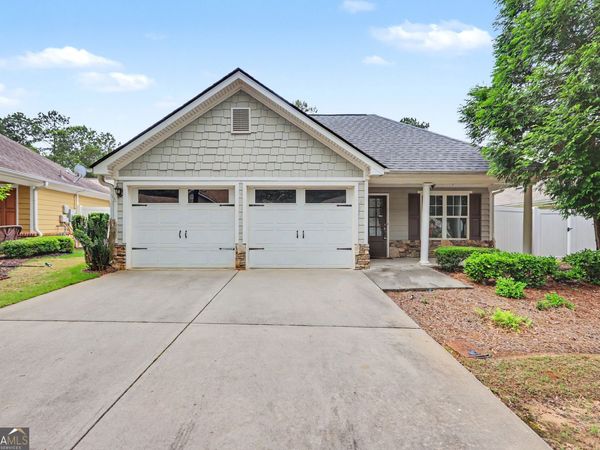156 Cottage Club Drive, Locust Grove, GA 30248
