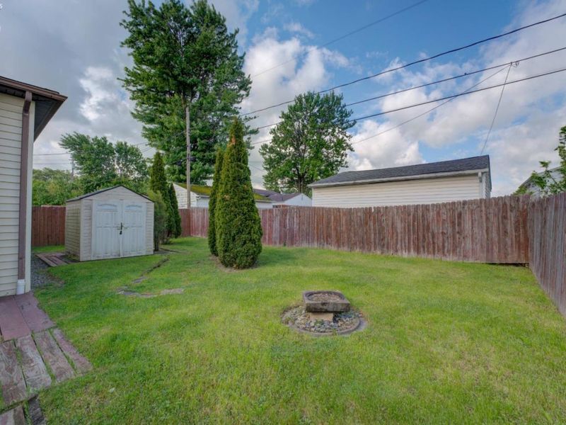 4700 Willow Avenue, Lorain, OH 44055 Photo 33