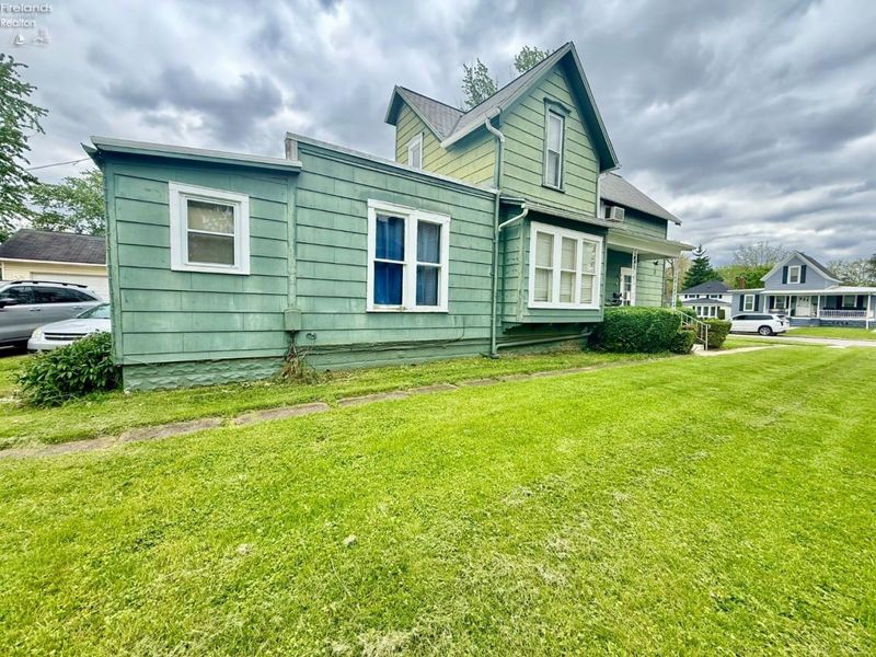 535 S Wood Street, Fremont, OH 43420 Photo 4