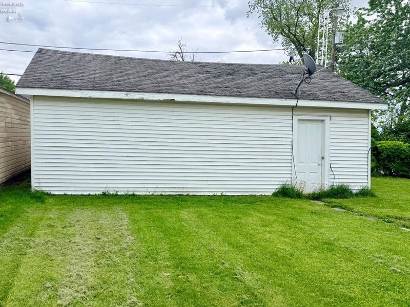 535 S Wood Street, Fremont, OH 43420 Photo 6