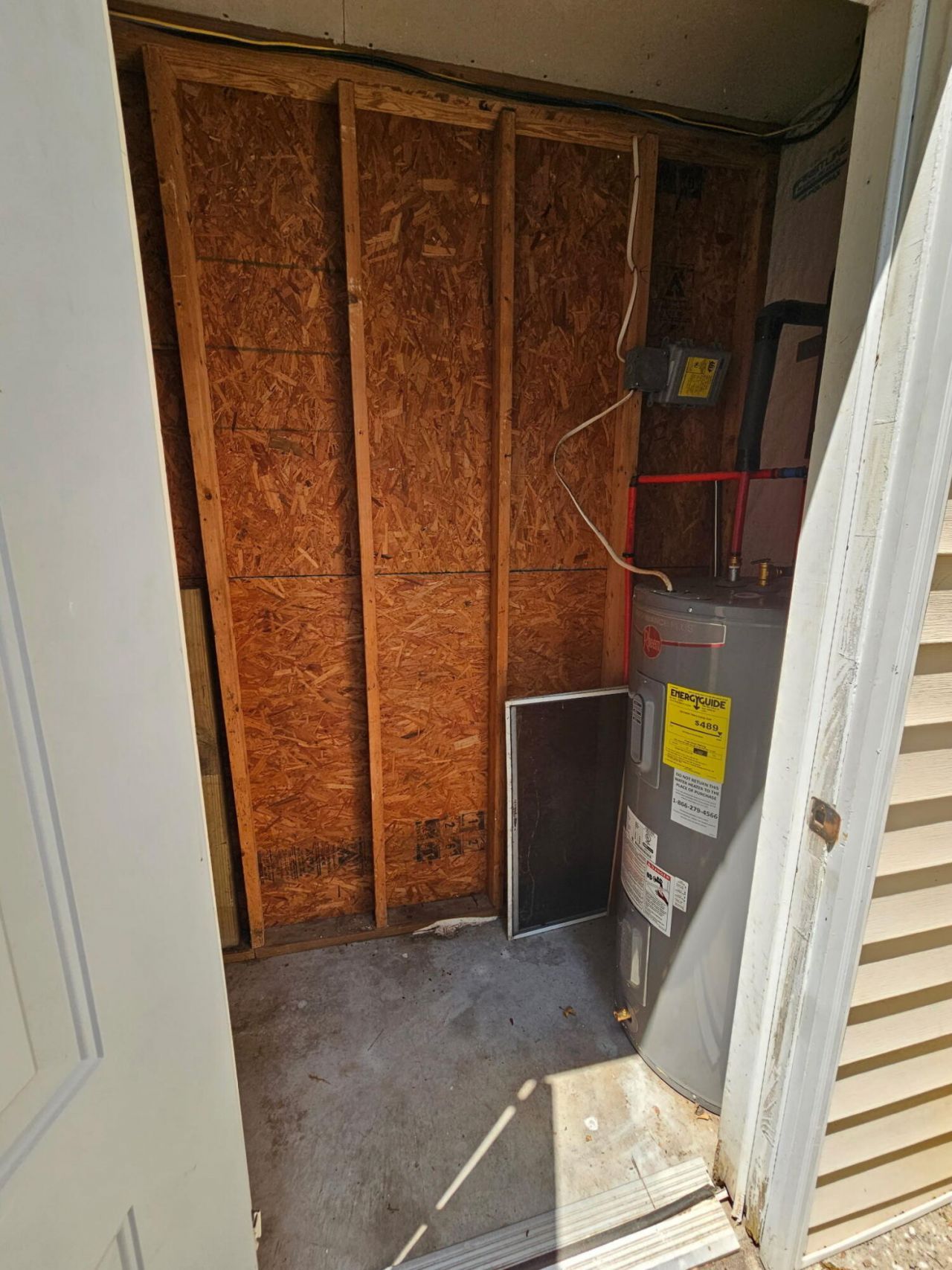 384 Gardners Circle Photo 14