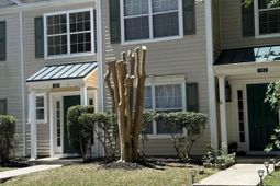 384 Gardners Circle photo 4