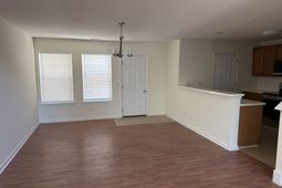 384 Gardners Circle photo 4